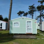 Stacaravan bekleden met kunststof voor een stijlvolle en duurzame uitstraling